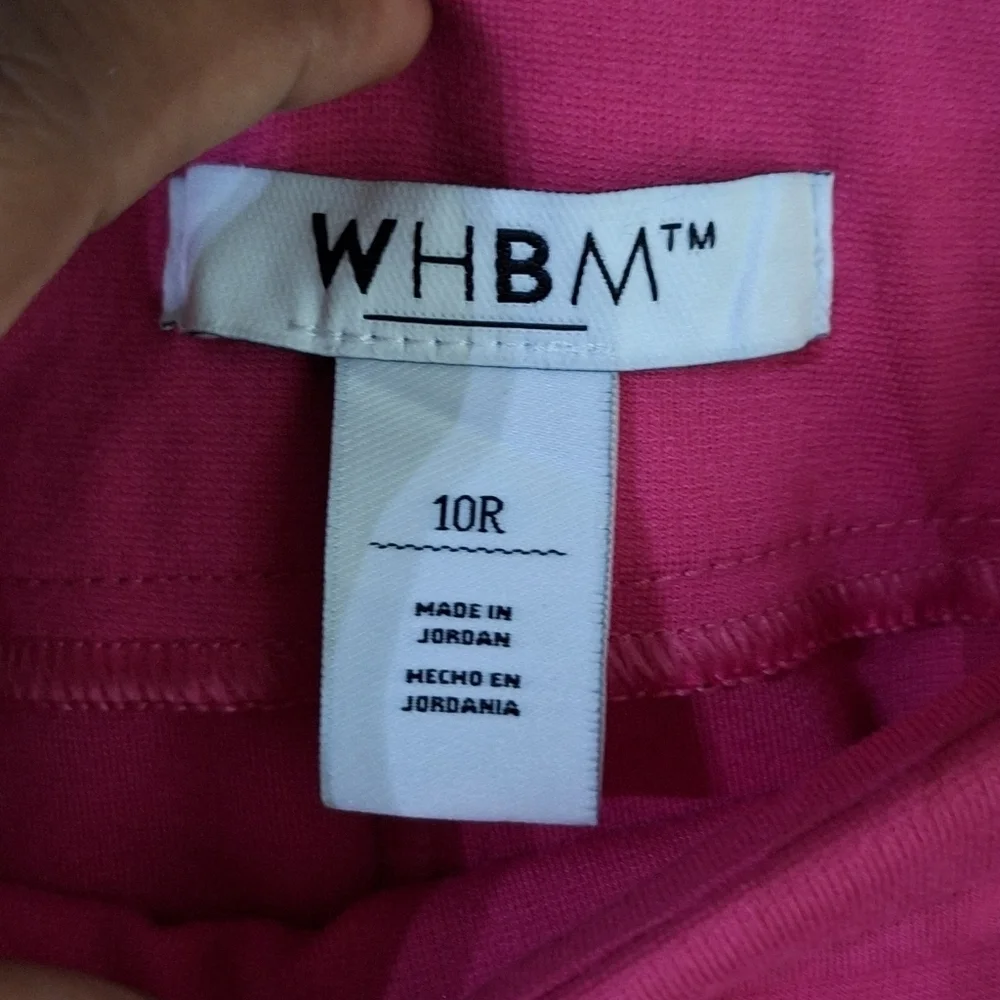 WHBM Jolie Hot Pink Straight Leg Ankle Pants with Gold Button Detail – Size 10R